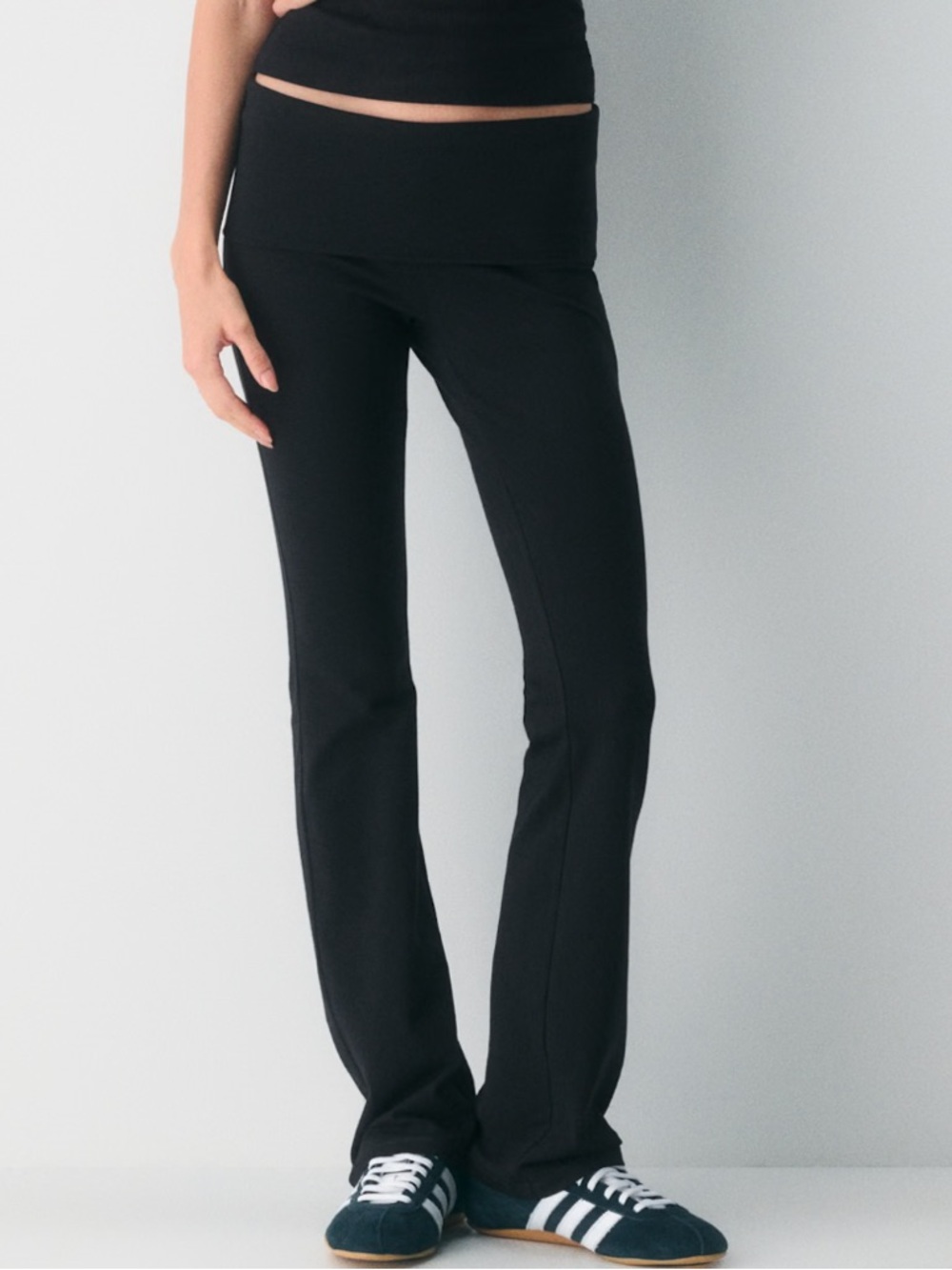Aritzia homestretch foldover pant